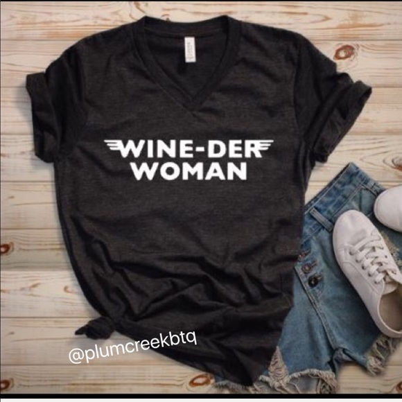 Plum Creek Boutique Tops - Wine Lovers tee - WINE-der Woman - NEW NWT